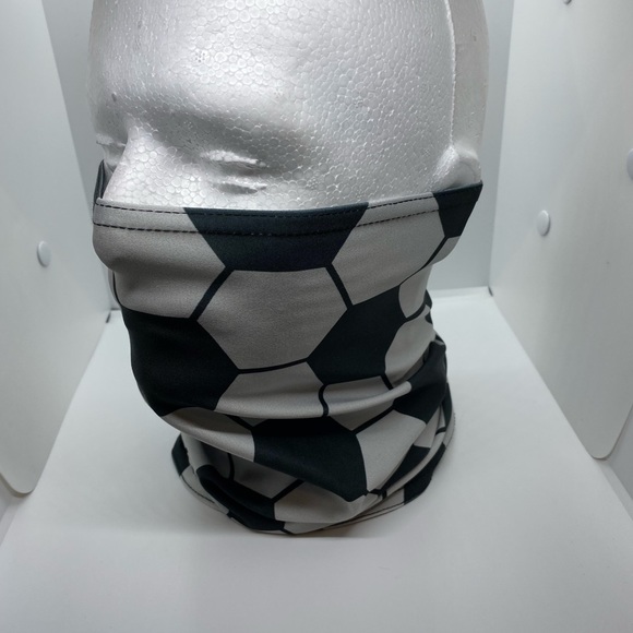 UPB Performance Gaiter - The Sweeper - Picture 3 of 5